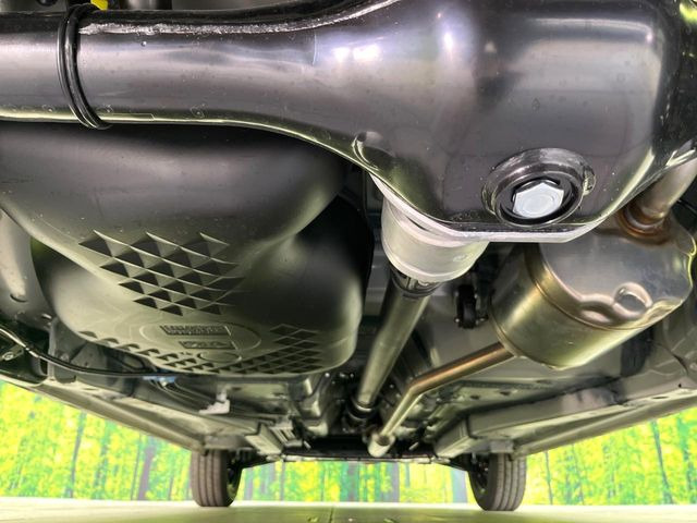 下回りがきれいなうちに、防錆加工の施工がオススメ。降雪地域はもちろん、沿岸部にお住いの方や、趣味でマリン・ウィンタースポーツをされる方にご好評いただいております。