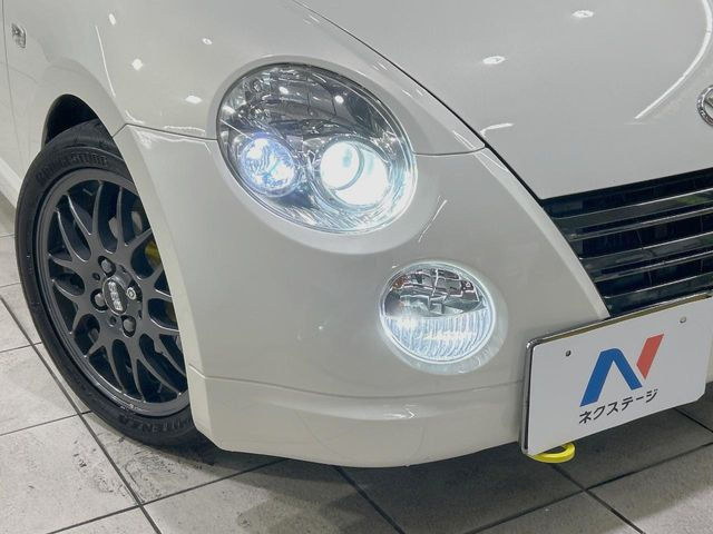 �yLED�w�b�h���C�g�z���V����ԑ��s�����ǍD�Ȏ��E���m�ۂ����S���ĉ^�]�ł��鍂�P�xLED�w�b�h���C�g�𑕔�!�_�����x�������A����d�͂��}�����Ă��܂��B