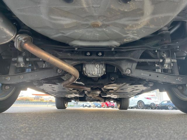 ����肪���ꂢ�Ȃ����ɁA�h�K���H�̎{�H���I�X�X���B�~��n��͂������A���ݕ��ɂ��Z���̕���A��Ń}�����E�E�B���^�[�X�|�[�c���������ɂ��D�]���������Ă���܂��B