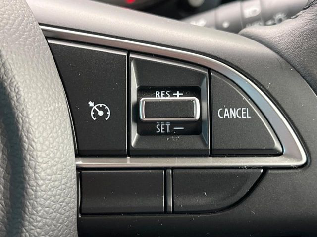 �y�N���[�Y�R���g���[���z�������H�����N���N���s�B�A�N�Z���𗣂��Ă���葬�x�ő��s���ł��A�������^�]���̕��S���y��!�����E�������ȒP�ȃX�C�b�`����Œ����ł��܂��B