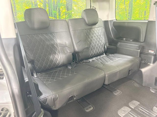 3��ڃV�[�g�͂�������ԗǍD����l�ł��������ƍ����Ē����܂��̂ŁA��l���ł̂��o���������N���N�ł��􂲉Ƒ��ŁA�C�̒m�ꂽ���ԂŁA�h���C�u�ɍs���̂��y���݂ł��ˁ�