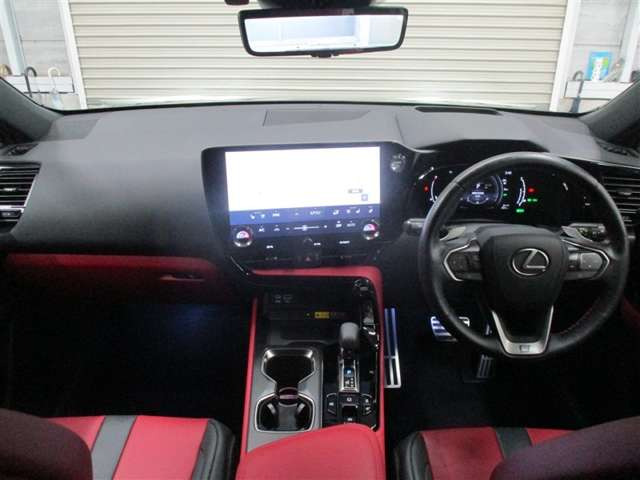 NX350h Fスポーツ 4WD