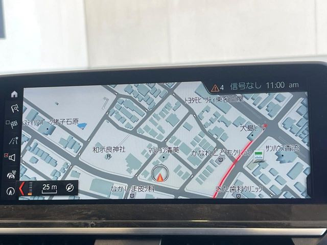 �������i�r:��̊��̂���i�r�́A����������ԓ������o���Ă���܂��BBluetooth�Đ��ȂǃI�[�f�B�I�@�\���[�����Ă���܂��̂ŁA�^�]�����y���߂܂���