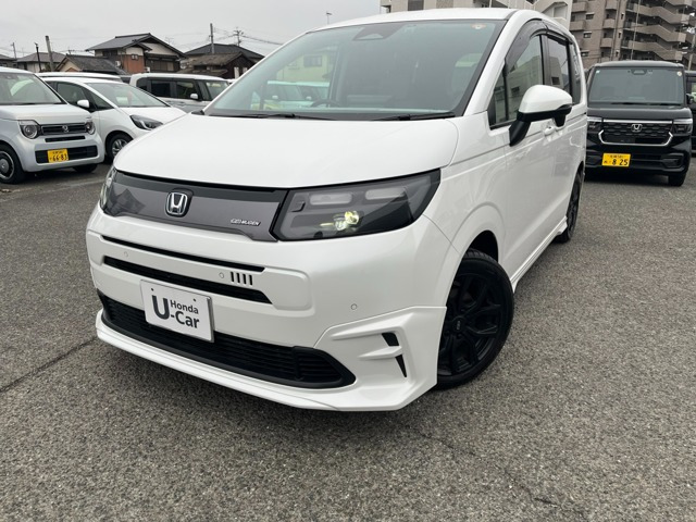 フリード1.5 e:HEV エアー EX