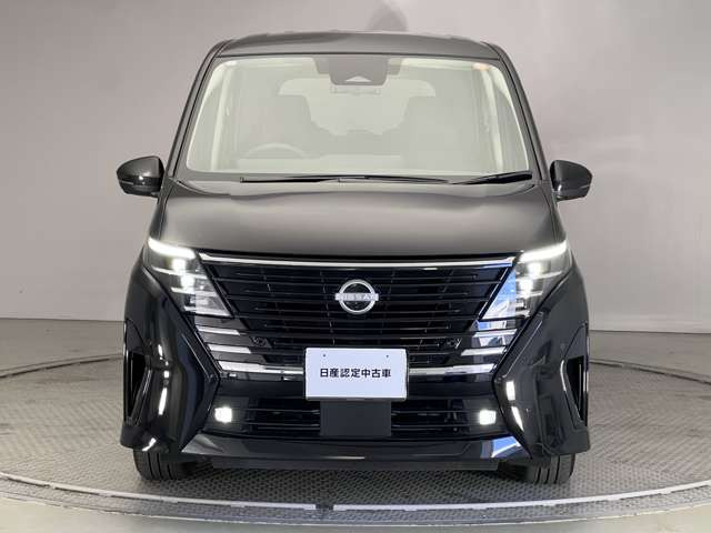 セレナ1.4 e-4ORCE ハイウェイスターV 4WD