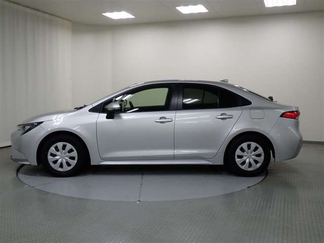 カローラ1.8 ハイブリッド G E-Four 4WD