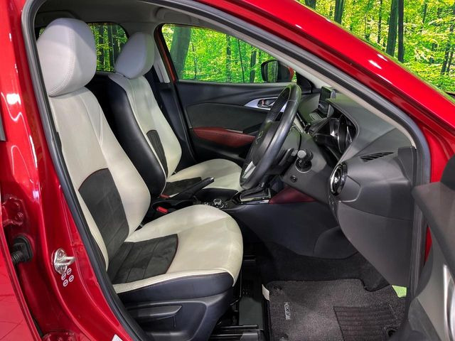 �y�n�[�t���U�[�V�[�g�z�������ƍ���S�n�𗼗������l�C�̃V�[�g���w�ʁE���ʂ̃t�@�u���b�N�f�ނ́A�ʋC���̗ǂ��⊊��ɂ����ɗD��Ă��܂��B�C���╞���ɍ��E���ꂸ���K�ɂ���肢�������܂��B