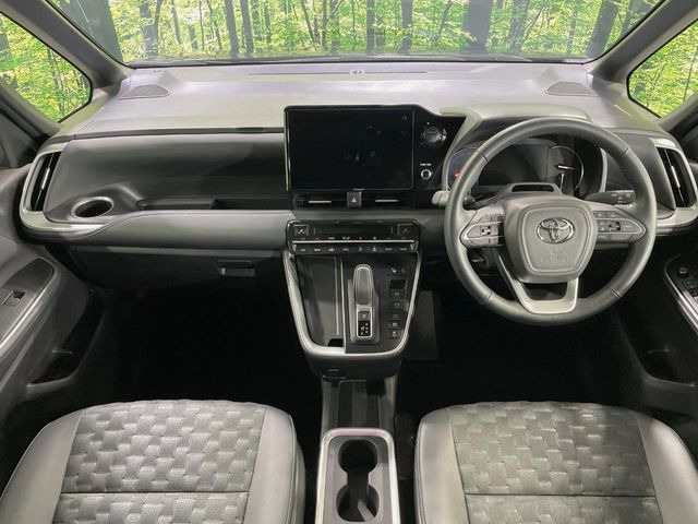 ヴォクシー1.8 ハイブリッド S-Z