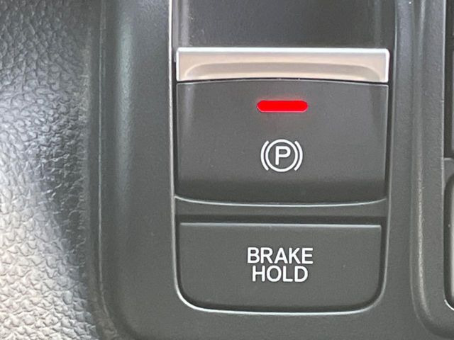 �y�d���p�[�L���O�u���[�L�z�p�[�L���O�u���[�L�͕֗��ȓd����!�{�^����ő���ł��A�A�N�Z���𓥂߂Ύ����ŉ�������܂��􃌃o�[��y�_���������̂ŉ^�]�ȉ����������肵�܂��ˁ�