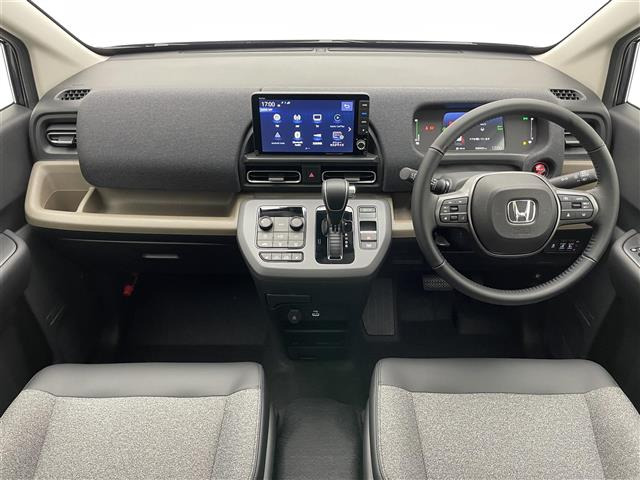 フリード1.5 e:HEV エアー EX