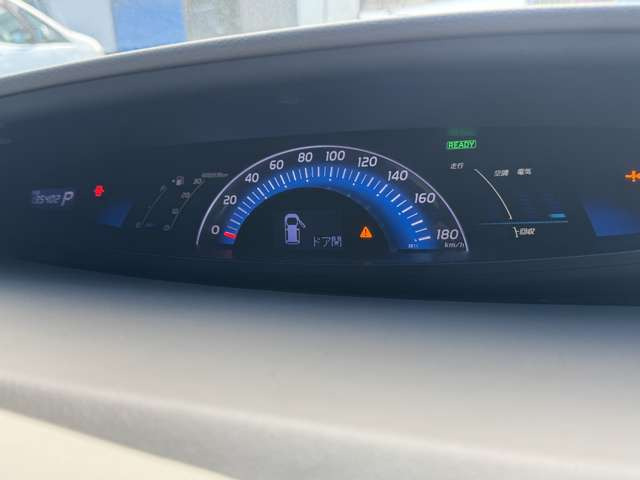 ☆納車前の全車対象に法定点検を実施☆エンジンオイル・エレメント交換、下廻りシャーシブラック塗装、他点検時に交換が必要なものは交換し納車致します。