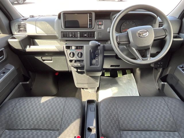 �O���[�v���݌ɐ���30,000��!!�S���̌n��X���烁�[�J�[�E�Ԏ��킸���Љ�o����̂ŁA���Ȃ��Ƀs�b�^���̂��Ԃ�������͂��ł���܂��͂��₢���킹��������