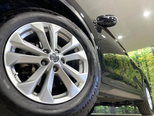 �y����17�C���`�A���~�z�C�[���z�O�ςɃ}�b�`���������A���~�z�C�[���𑕒����Ă���܂��B�e��ЊO�A���~�z�C�[����A�X�^�b�h���X�^�C�����戵�����Ă���܂��B���񂲑��k����������