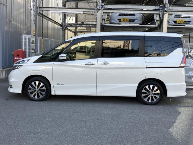 セレナ2.0 ハイウェイスター Vセレクション