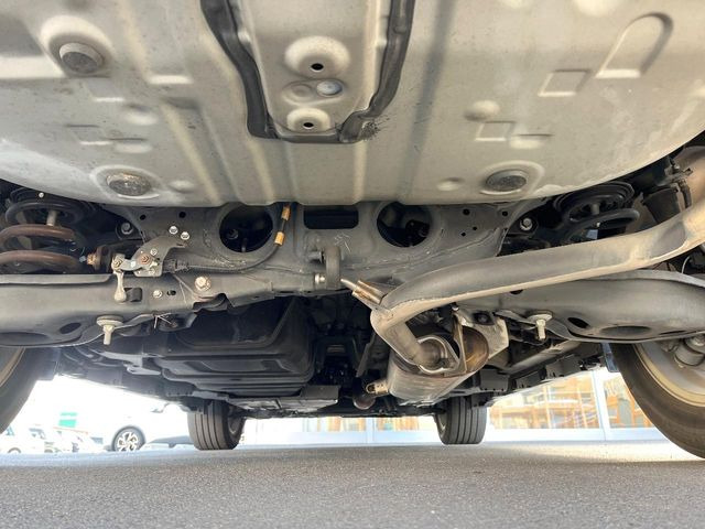 ����肪���ꂢ�Ȃ����ɁA�h�K���H�̎{�H���I�X�X���B�~��n��͂������A���ݕ��ɂ��Z���̕���A��Ń}�����E�E�B���^�[�X�|�[�c���������ɂ��D�]���������Ă���܂��B