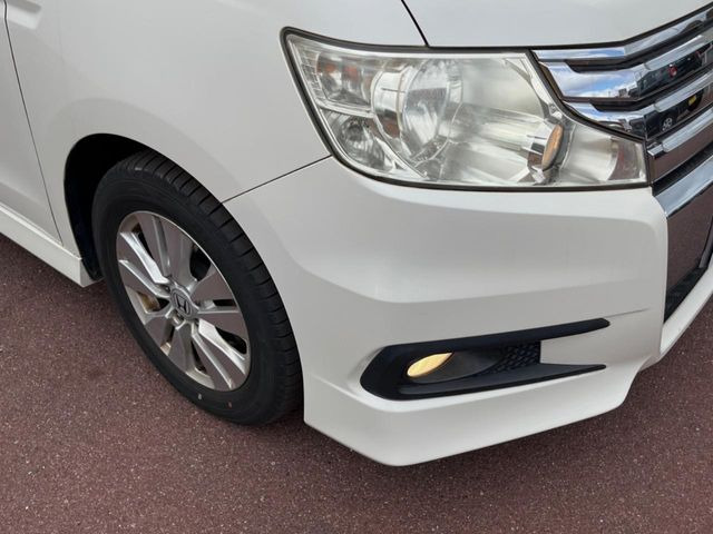 �yHID�w�b�h���C�g�z���ɖ��邭�O�����Ƃ炵�Ă����̂ŁA���V����Ԃ̑��s�������E�ǍD�ň��S���Ă���肢�������܂��B