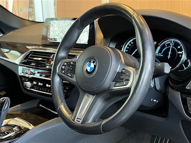 5シリーズセダン523d Mスポーツ