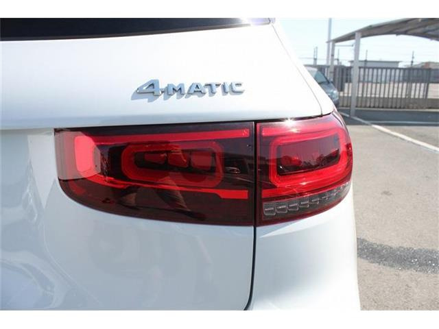 ���Ǝҗl�ւ̔̔��͂��f�肳���Ă��������܂��B �Ԍ������ԗ��̏ꍇ�́A�Ԍ����擾�������x�������z�ŕ\�����Ă���܂��B