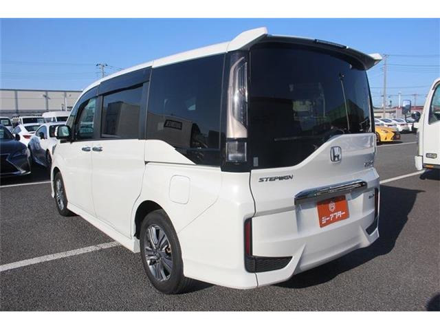 ���Ǝҗl�ւ̔̔��͂��f�肳���Ă��������܂��B �Ԍ������ԗ��̏ꍇ�́A�Ԍ����擾�������x�������z�ŕ\�����Ă���܂��B