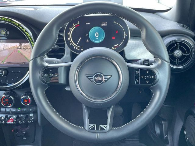 ���n���h�����̃X�������Ȃ��A���ꂢ�ȏ�Ԃ��ێ����Ă���܂��B�e�X�C�b�`���̓�����m�F�ς݂ł��B