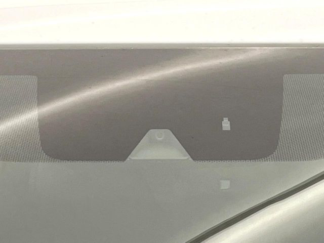 �y�O�He-Assist�z���s���ɑO���̎ԗ�����F�����A�Փ˂������Ȏ��͌x��ƃu���[�L�ŏՓˉ���Ɣ�Q�y�����A�V�X�g�B�����S�Ƀh���C�u�����y���݂��������܂��B