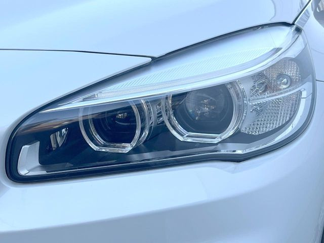 ��LED�w�b�h���C�g:��ԑ��s�����ǍD�Ȏ��E���m�ۂ����S���ĉ^�]�ł��鍂�P�xLED�w�b�h���C�g�𑕔�!�_�����x�������A����d�͂��}�����Ă��܂��B