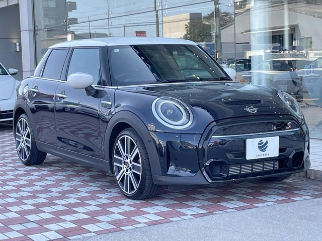 �������̒ʂ��Y��ȏ�Ԃ��ێ����Ă��邨�Ԃł����A�����ȃL�Y�̏󋵂⑼�̉ӏ��̂��ʐ^��������ł��܂��B�������̕��ł����S���Ă���������������l�A���q�l�̂���]�ɉ����ďo������育�Ή������Ă��������܂��B