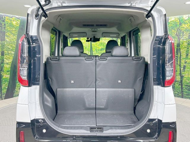 ���i�̂���������ʋ΁A���}���ɏ\���ȉ׎��X�y�[�X���m�ۂ��Ă���܂��B�Z�J���h�V�[�g��|���ƁA�傫�ȉו��̐ύڂ��\�ł���