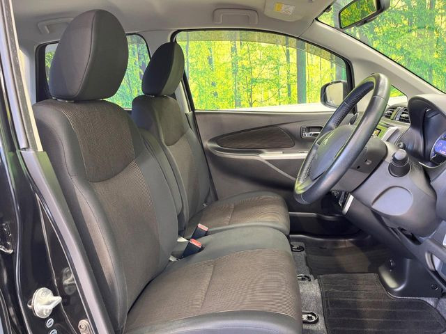 �^�]�ȃV�[�g���͎g�p�������Ȃ��A�ǍD�ȏ�ԂƂȂ��Ă��܂��B���J�Ɏg���Ă������Ƃ��悭�킩��܂��ˁB