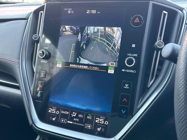 �y�t�����g&�T�C�h&�o�b�N�J�����z�h���C�o�[���猩�ɂ������p�������f���Ŋm�F�ł���J�������e���ɑ����B���ʂ��������Ȃ��ꏊ��Z��W�n�Ȃǂ��^�]���邱�Ƃ������l�ɂ������߂̈��S�����ł��B