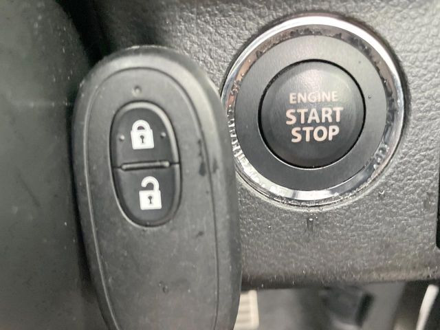 �y�L�[���X�X�^�[�g�V�X�e���z�J�o����|�P�b�g�ɓ��ꂽ�܂܂ł��h�A�̎{���E�������\�ȃX�}�[�g�L�[�𑕔��B�G���W���̃I���E�I�t�����J�M�����o���K�v����������Ƃ��Ă��֗��ł���