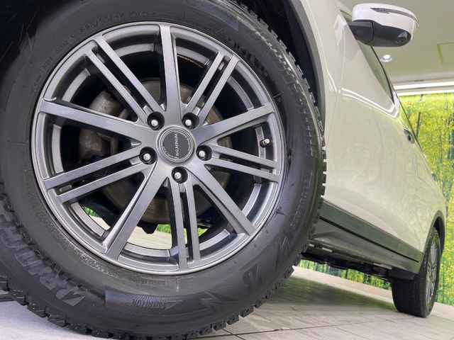 �y17�C���`�A���~�z�C�[���z�O�ςɃ}�b�`�����A���~�z�C�[���𑕒����Ă���܂��B�e��A���~�z�C�[����A�X�^�b�h���X�^�C�����戵�����Ă���܂��B���񂲑��k����������