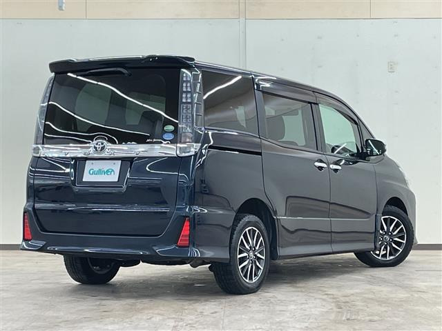 ヴォクシー2.0 ZS 煌