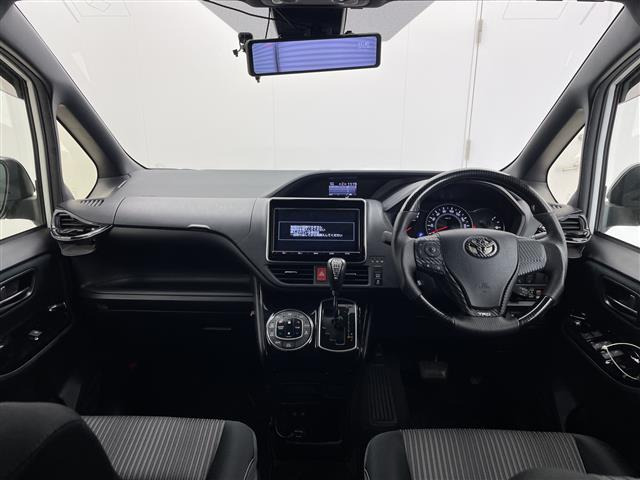 ヴォクシー2.0 ZS