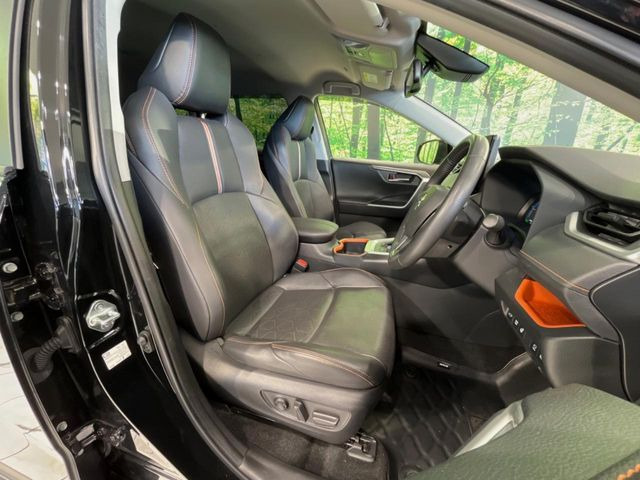 【パワーシート】スイッチ一つで簡単にシートの微調整が可能!電動だから力もいりません!快適なシートポジションにセットして、快適なドライブをお楽しみください。