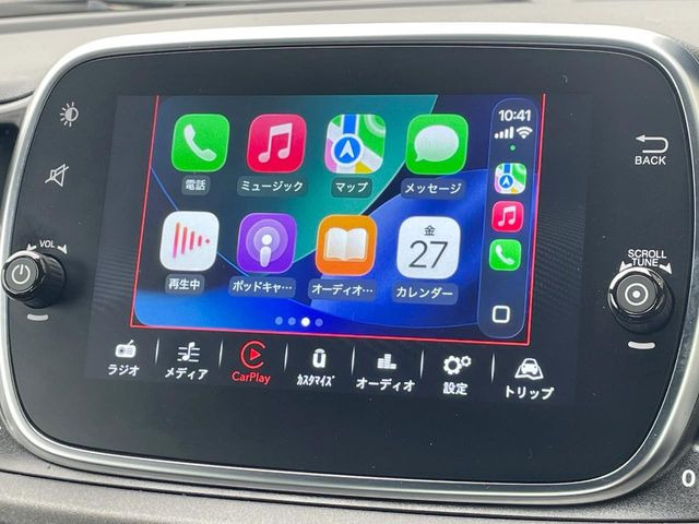 ��Apple Car Play:�X�}�z�Ƃ̗L���ڑ��ŁA�i�r�E�I�[�f�B�I�Đ��ȂǃX�}�z�̃A�v���@�\����ʂł��g����֗��@�\�ł�!
