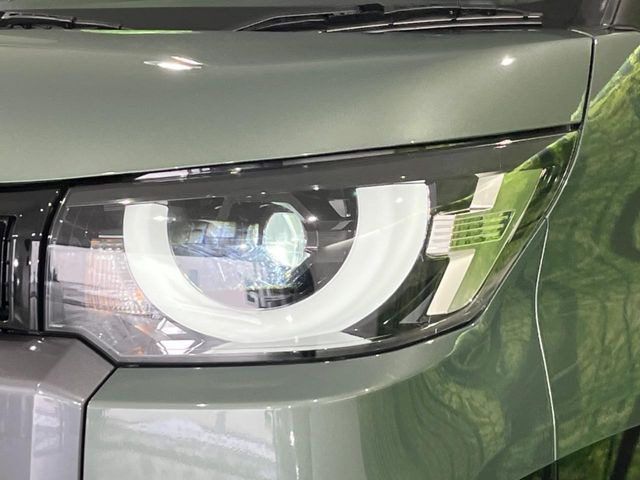 �yLED�w�b�h���C�g�z���V����ԑ��s�����ǍD�Ȏ��E���m�ۂ����S���ĉ^�]�ł��鍂�P�xLED�w�b�h���C�g�𑕔�!�_�����x�������A����d�͂��}�����Ă��܂��B