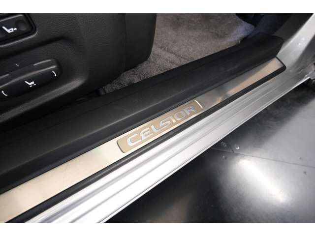 �^�]�ȓ��l����Ȃ��R���f�V�����͗ǍD�ŁA�ԓ��̋C�ɂȂ����������܂���B���Ђ̃N���[�j���O���H��ɂăV�[�g�R�[�e�B���O�⏜�ۂ�����܂��̂ŁA��萴���ȏ�Ԃł��[�Ԃ������܂�