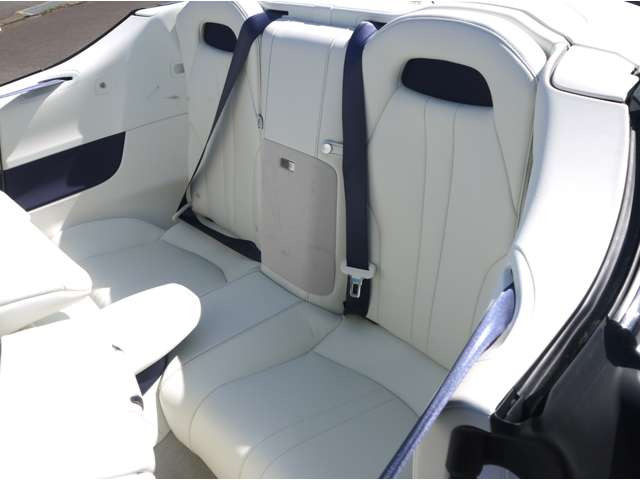 �z���C�g�V�[�g�A�������ň��H�ł��܂����