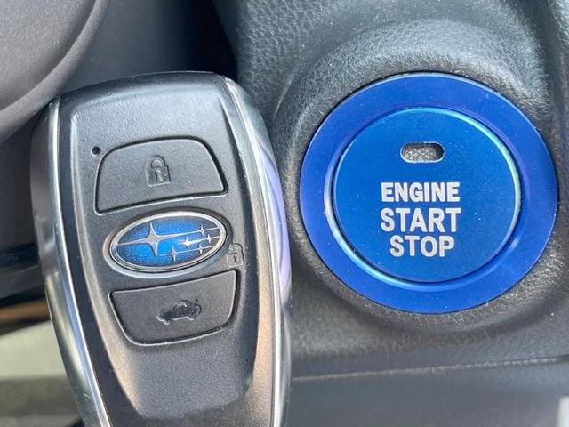 �y�A�N�Z�X�L�[&�v�b�V���X�^�[�g�z�J�o����|�P�b�g�ɓ��ꂽ�܂܂ł��h�A�̎{���E�������\�ȃX�}�[�g�L�[�𑕔��B�G���W���̃I���E�I�t�����J�M�����o���K�v�������A�{�^�����v�b�V�����邾����OK��