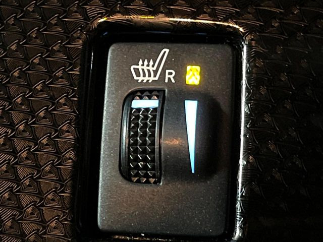 �y�V�[�g�q�[�^�[�z�������ɏd�󂷂�V�[�g�q�[�^�[!�G�A�R����葁�����܂��Ă����̂Ŋ�����̐l�����S�ł��ˁ�G�A�R���̉����͊������邩����A�Ƃ������ɂ����������߂ł��B