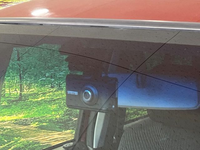 �y�h���C�u���R�[�_�[�z���S�E���S�ȃJ�[���C�t�ɕK�{�̃h���C�u���R�[�_�[�𑕔�!���s���͂������A������^�]�⎖�̂ɑ��������ۂ̏󋵂��f���ŋL�^���A����̃��X�N�ɔ����܂��B