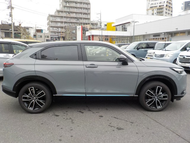 ヴェゼル1.5 e:HEV Z プレイパッケージ