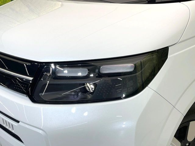 �yLED�w�b�h���C�g�z���V����ԑ��s�����ǍD�Ȏ��E���m�ۂ����S���ĉ^�]�ł��鍂�P�xLED�w�b�h���C�g�𑕔�!�_�����x�������A����d�͂��}�����Ă��܂��B