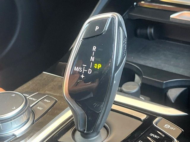 ��MT���[�h�t��AT:�ʏ�͎����ł����Ȃ���ϑ�(�M�A�`�F���W)���h���C�o�[�̑���ɂ���ĈӐ}�I�ɕς�����V�X�e���ł��B����w���i�̃h���C�u�����y���݂��������܂�!