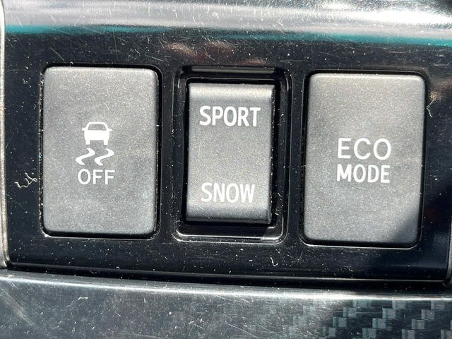 �y������h�~���u�z�ԗ��̉���������m����ƁA�����I�Ɏԗ��̐i�s������ۂ悤�Ɏԗ��𐧌䂵�܂��B�J�̓��ȂǊ���₷���H�ʏ󋵂ł����S�ȉ^�]���\�ł��B