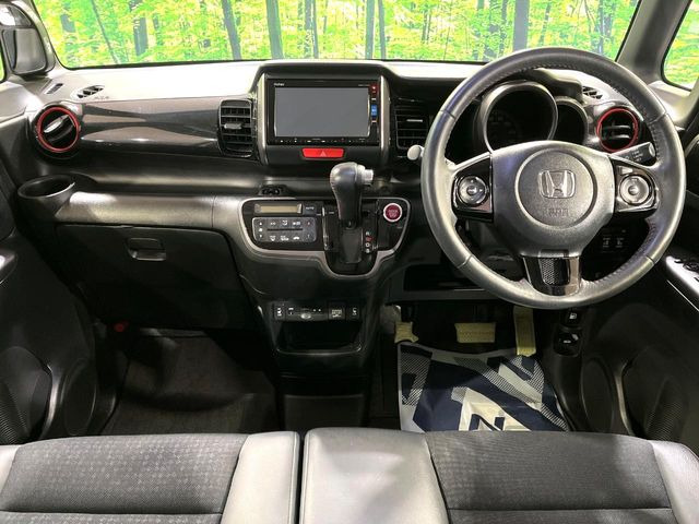 N-BOXカスタムG ターボ SSパッケージ 2トーンカラースタイル