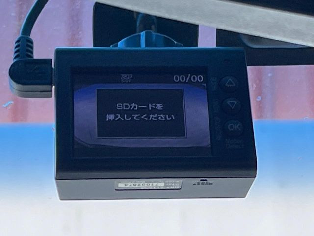 �y�h���C�u���R�[�_�[�z�h���C�u���R�[�_�[����!���s���͂������A������^�]�⎖�̂ɑ��������ہA�f���ŋL�^���A����̃��X�N�ɔ����܂��B���L�^�pSD�J�[�h�͂��q�l�����g�ł��������������K�v������܂��B