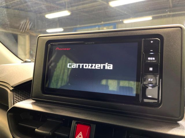 【ナビゲーション】使いやすいナビで目的地までしっかり案内してくれます。各種オーディオ再生機能も充実しており、お車の運転がさらに楽しくなります!!