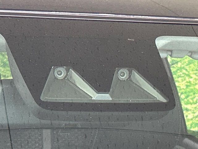 �y�X�}�[�g�A�V�X�g�z���s���ɑO���̎ԗ�����F�����A�Փ˂������Ȏ��͌x��ƃu���[�L�ŏՓˉ���Ɣ�Q�y�����A�V�X�g�B�����S�Ƀh���C�u�����y���݂��������܂��B